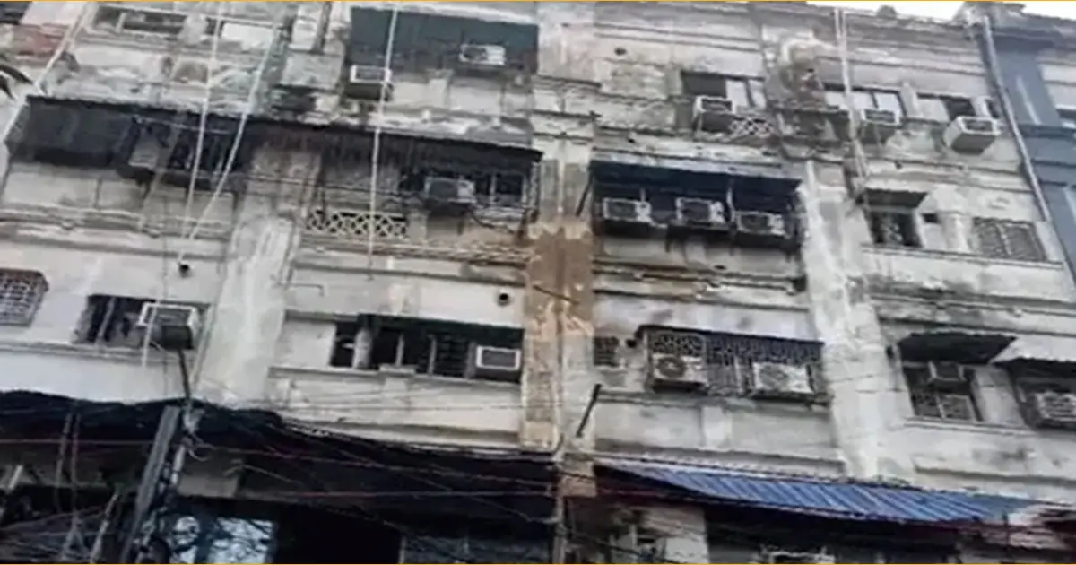 কলকাতা হোটেল অগ্নিকাণ্ডে ১৮ মৃত্যু; লাইসেন্স নীতি বদলাচ্ছে পশ্চিমবঙ্গ
